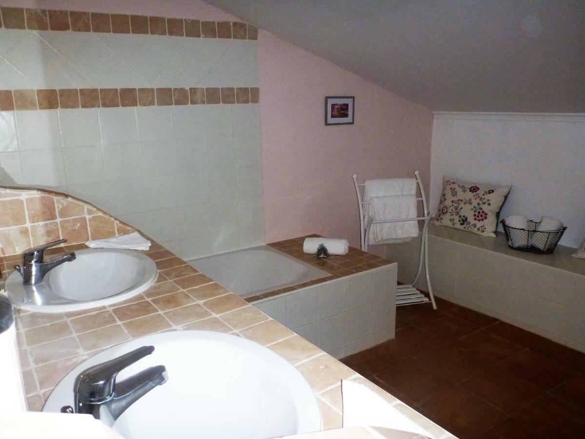 Le Mas De Gleyzes B&B De Charme Lédenon Eksteriør billede